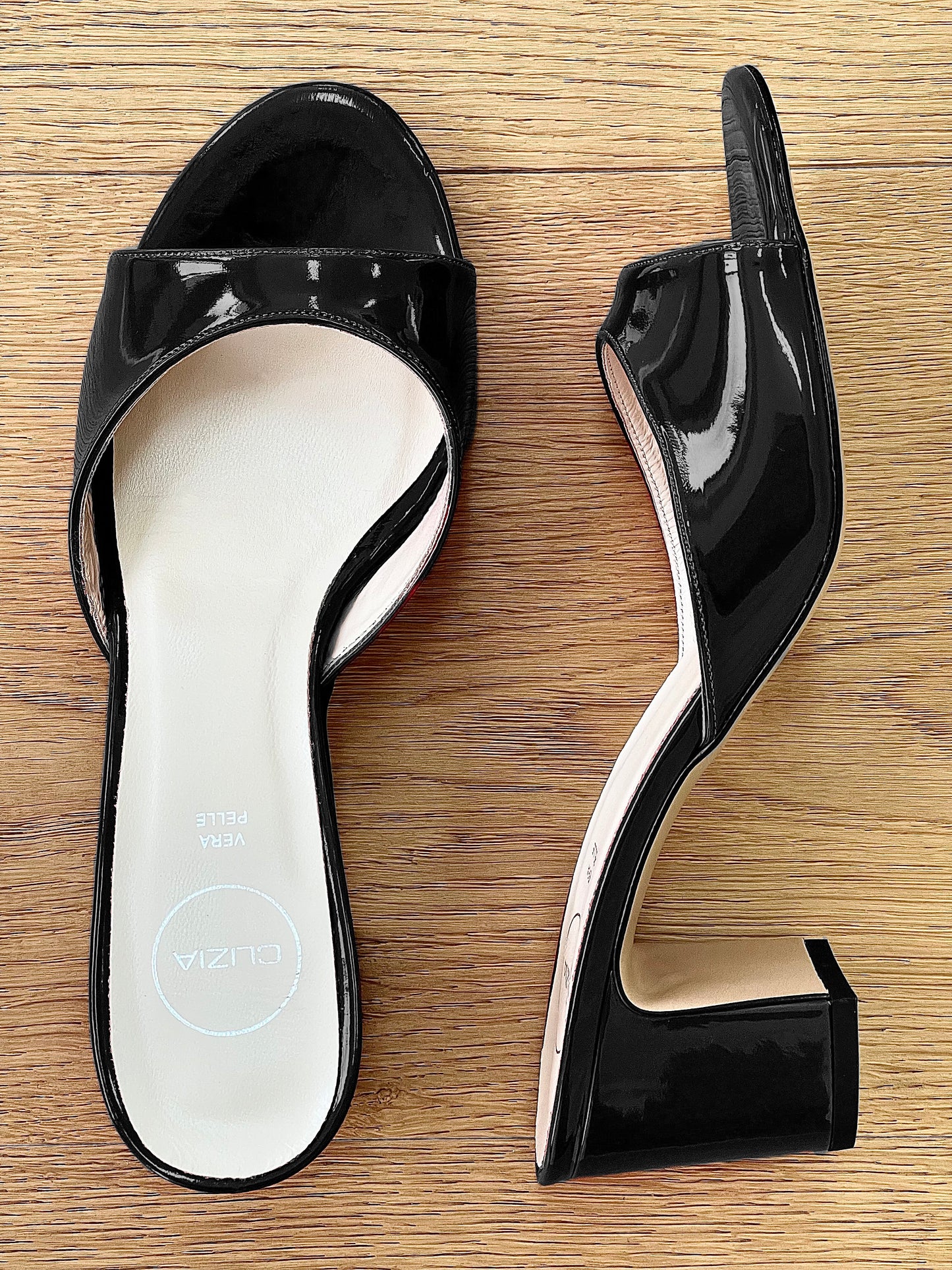 AZAI BLACK PATENT LEATHER