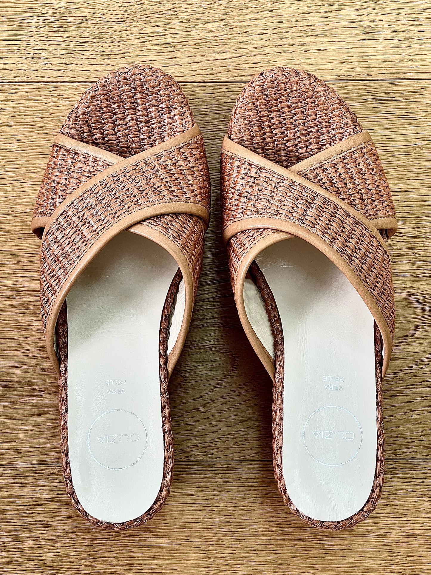 RUDY RAFFIA LEATHER