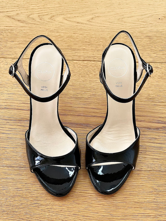 JODIE BLACK PATENT LEATHER