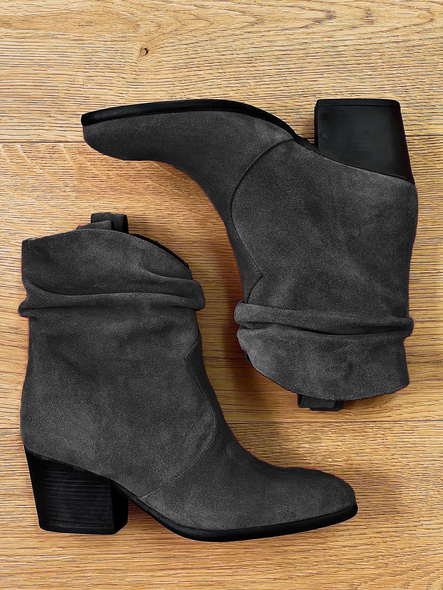 NEMO BLACK SUEDE