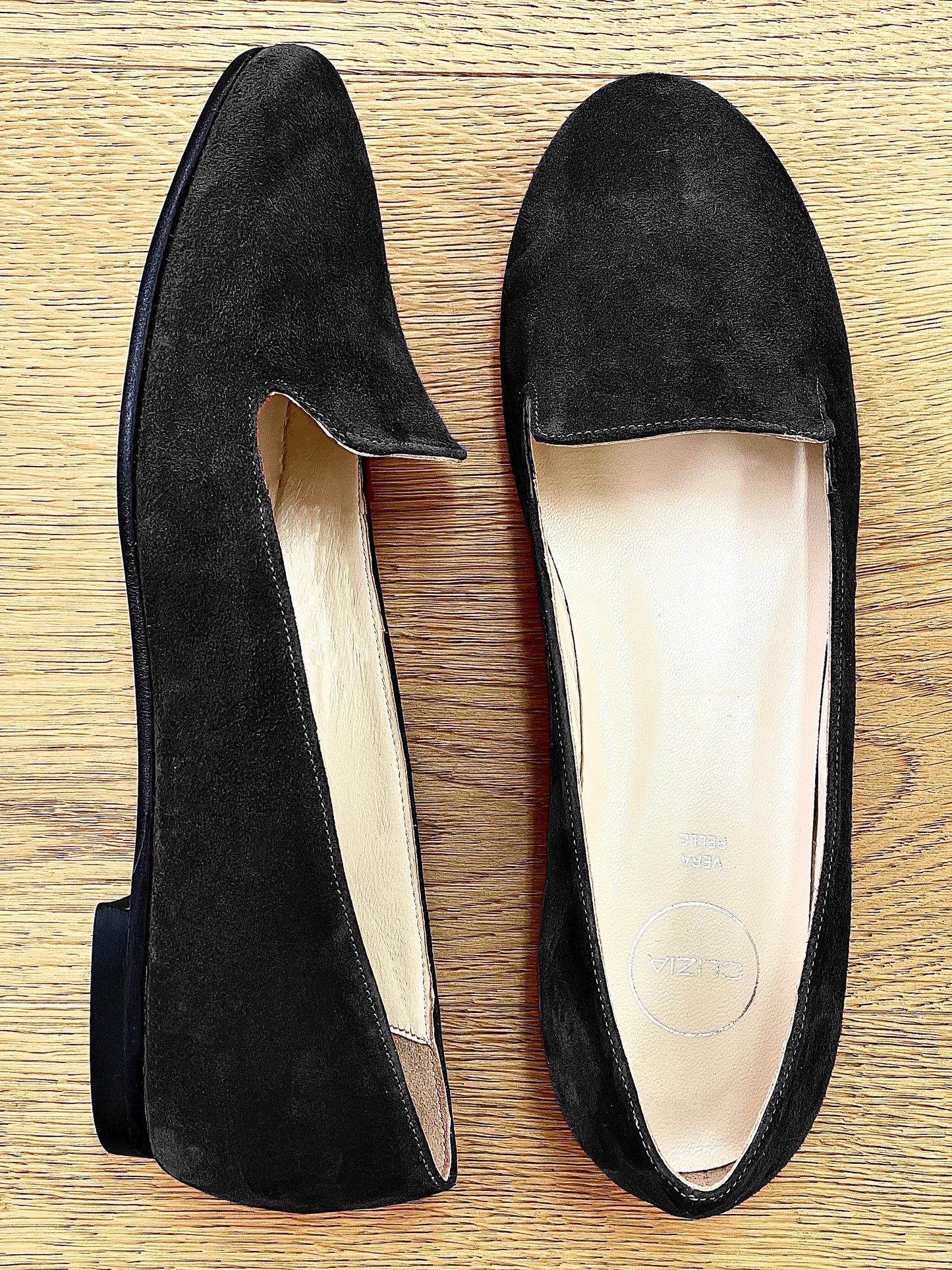 BLACK SUEDE DOLORES