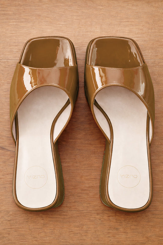 YUNA CAMEL VARNISH