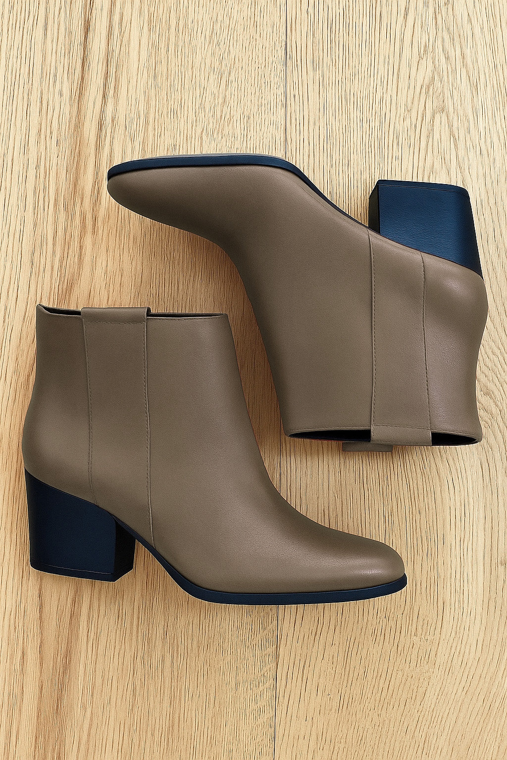 TAUPE LEATHER TESSA