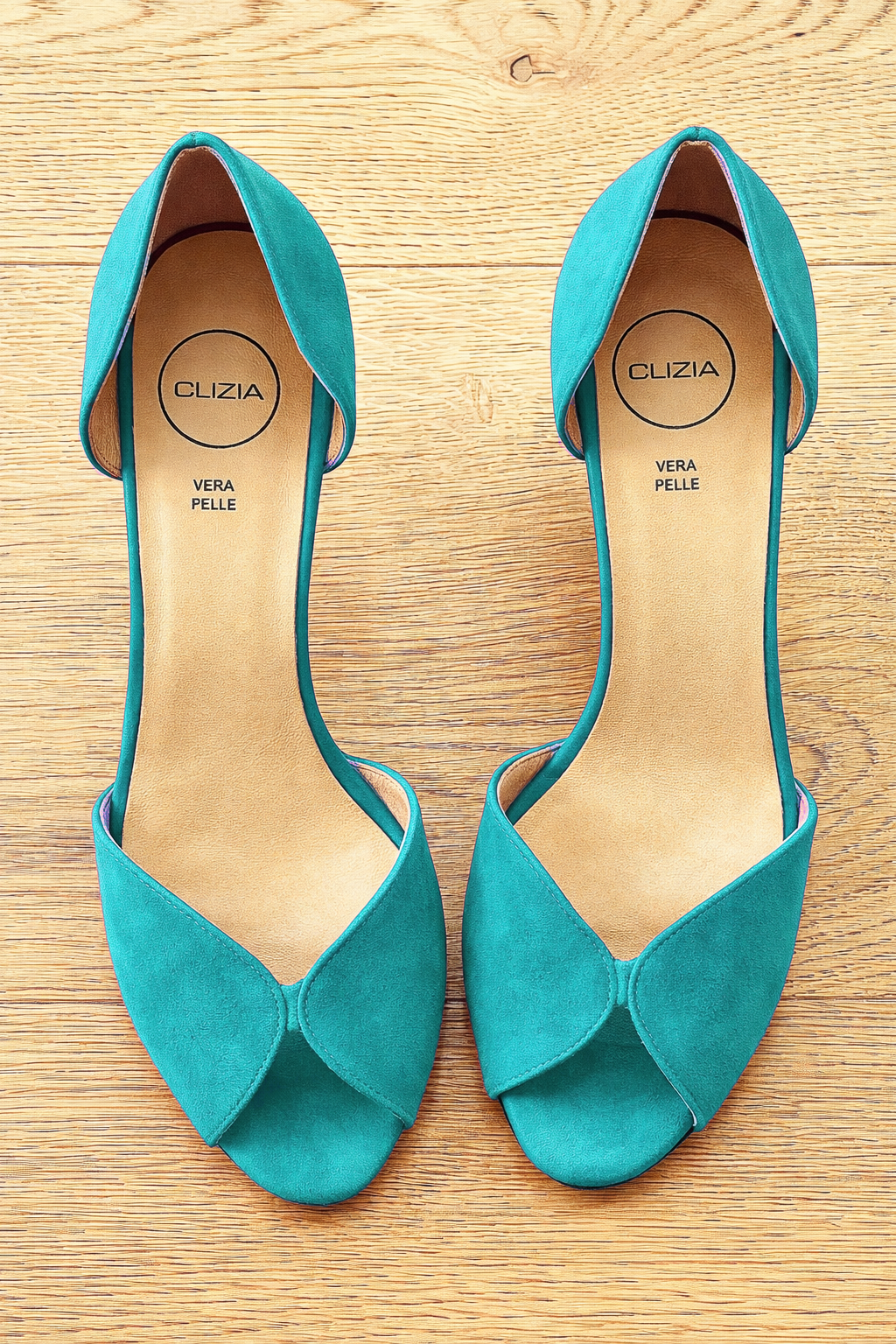 WANDA BLUE SUEDE
