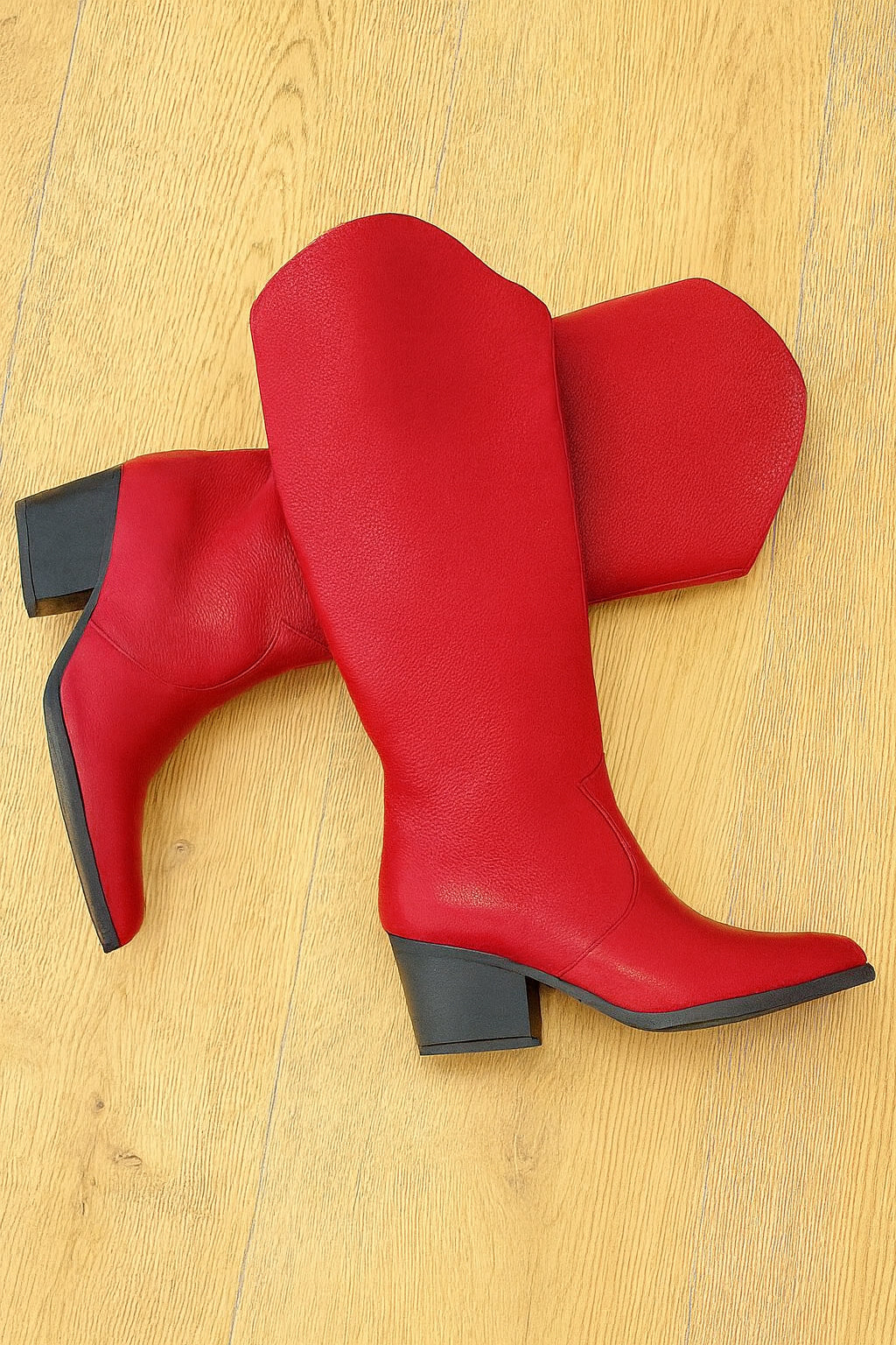 ARIEL LEATHER RED