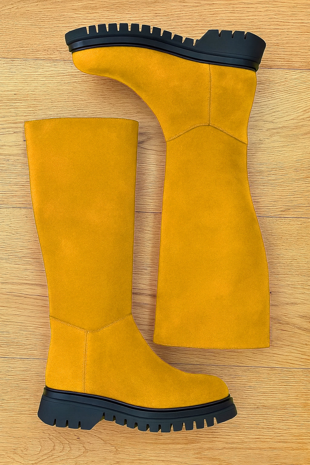 SELVA SUEDE OCHRE