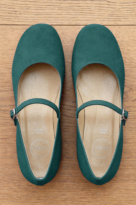 ZELIA SUEDE BOTTLE