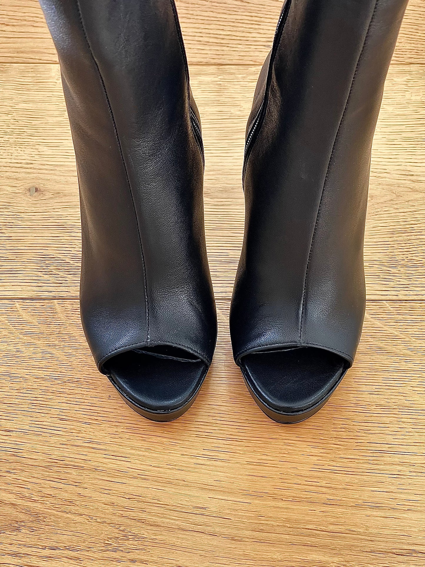 ESSEN LEATHER BLACK