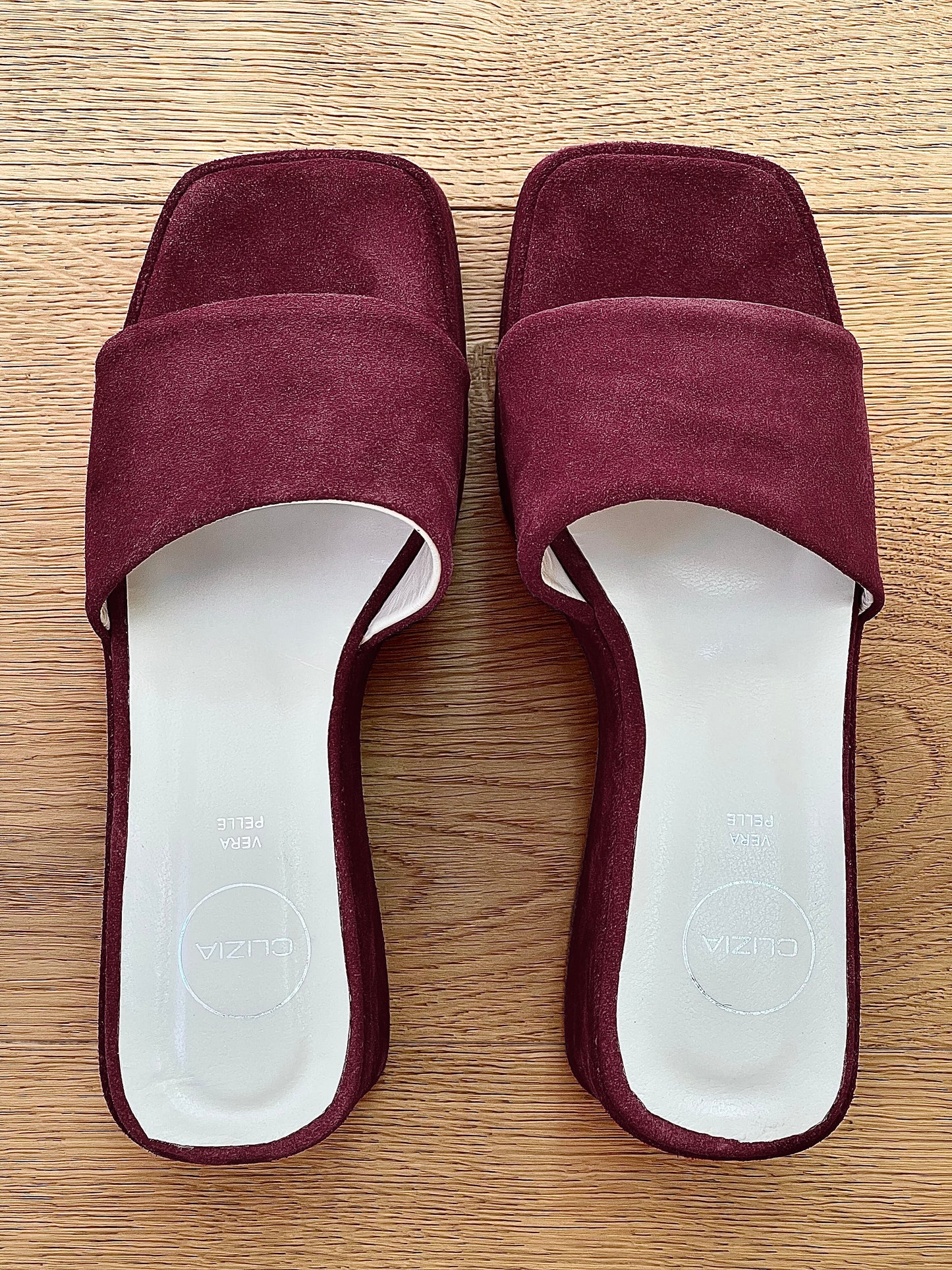 CONNIE BURGUNDY SUEDE