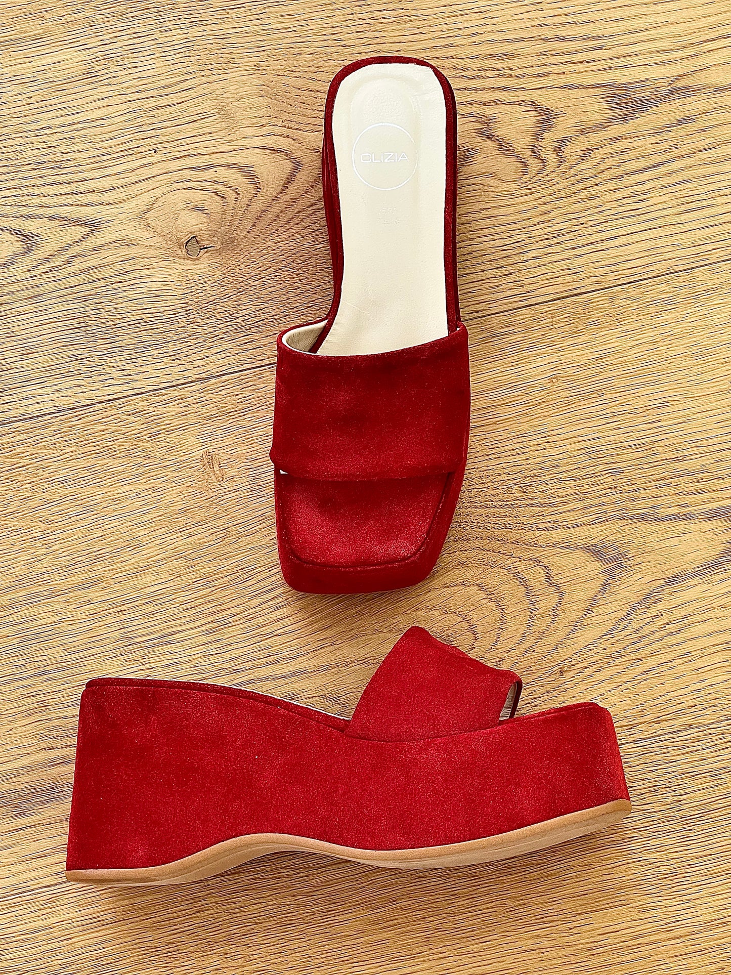 CONNIE RED SUEDE