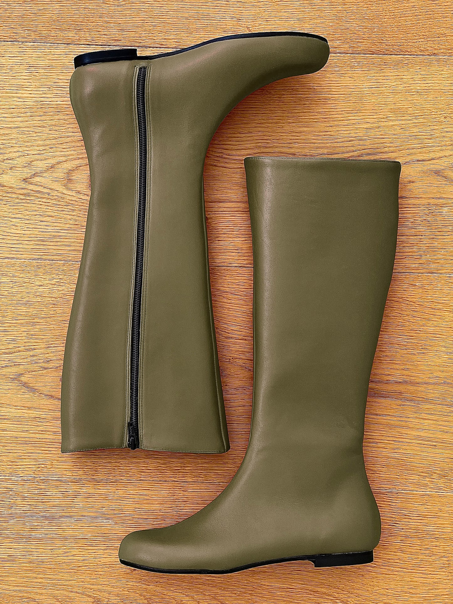 JONAS KHAKI LEATHER