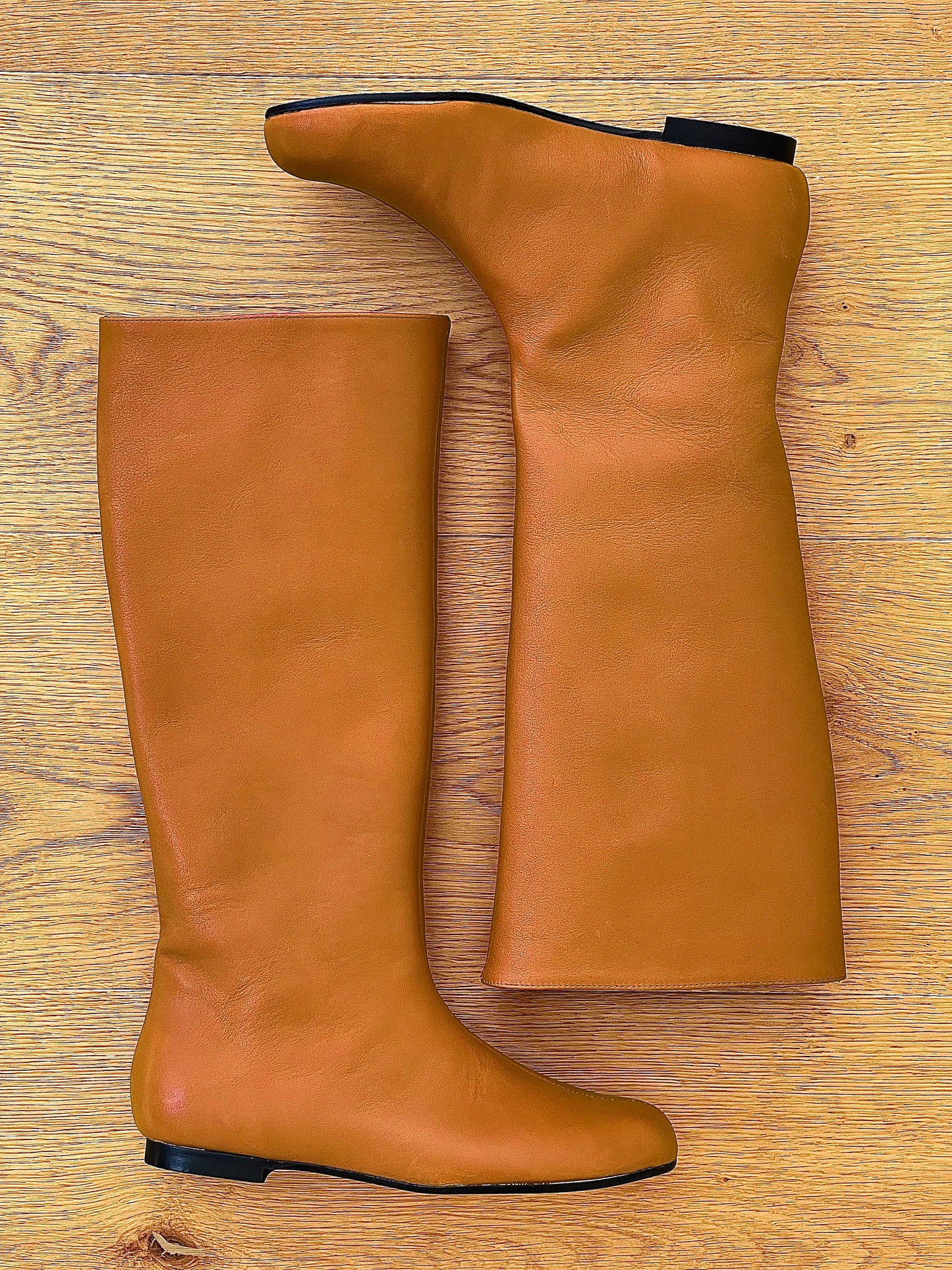CINDY LEATHER LEATHER