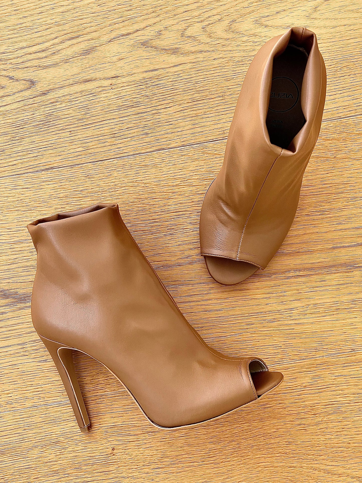 MALLOW LEATHER