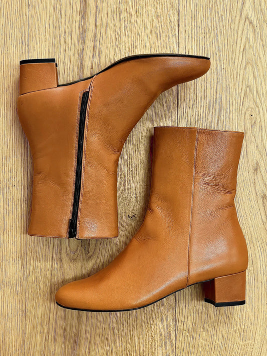 MAXIM LEATHER LEATHER