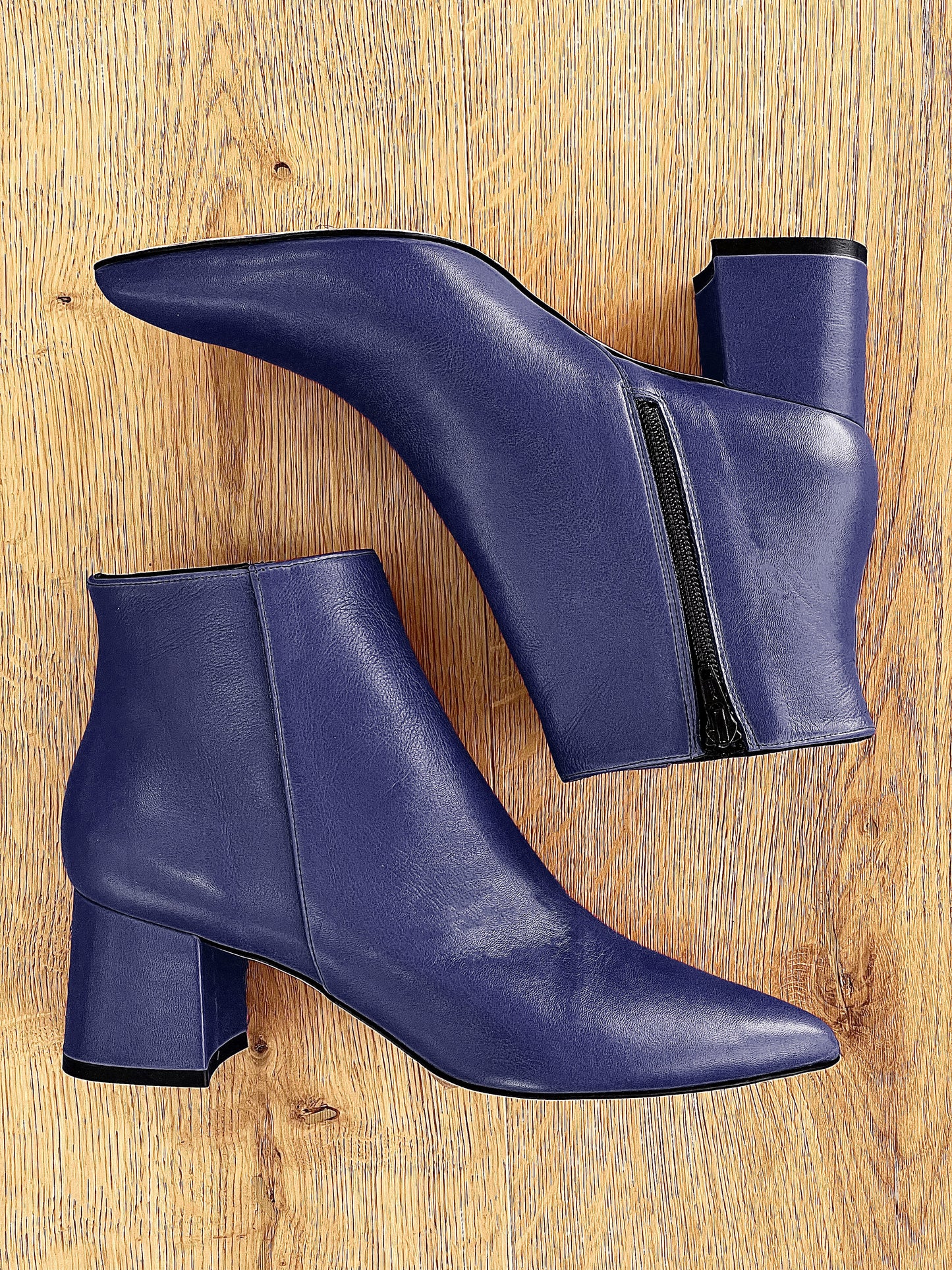 RIO BLUE LEATHER