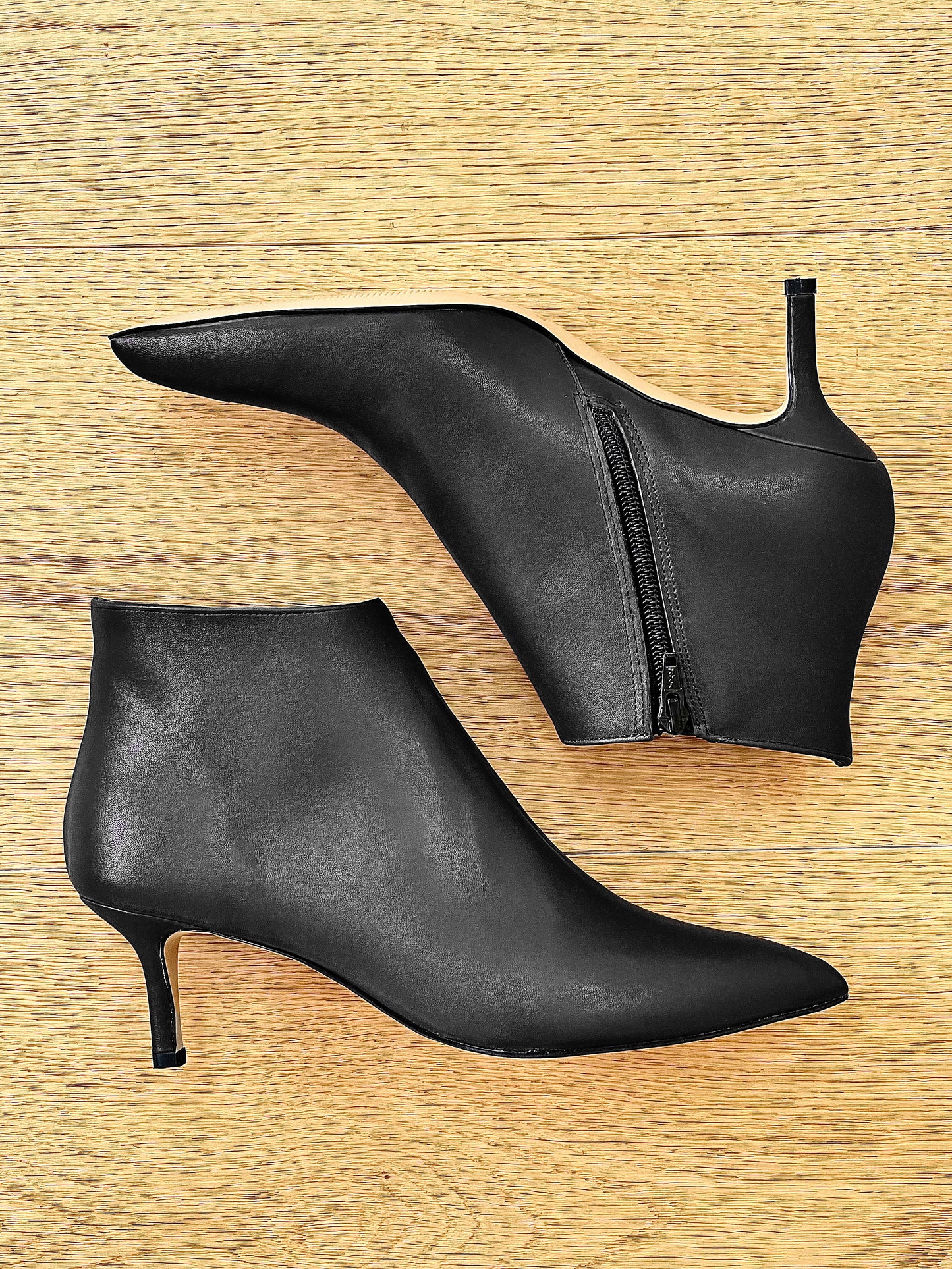 TITTY LEATHER BLACK