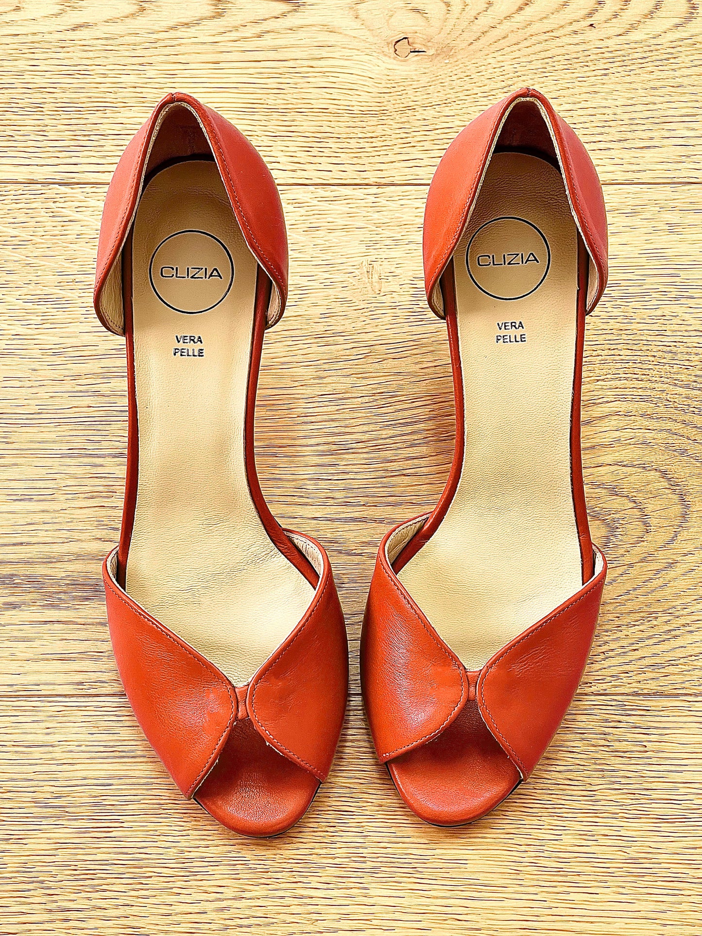 WANDA ORANGE LEATHER
