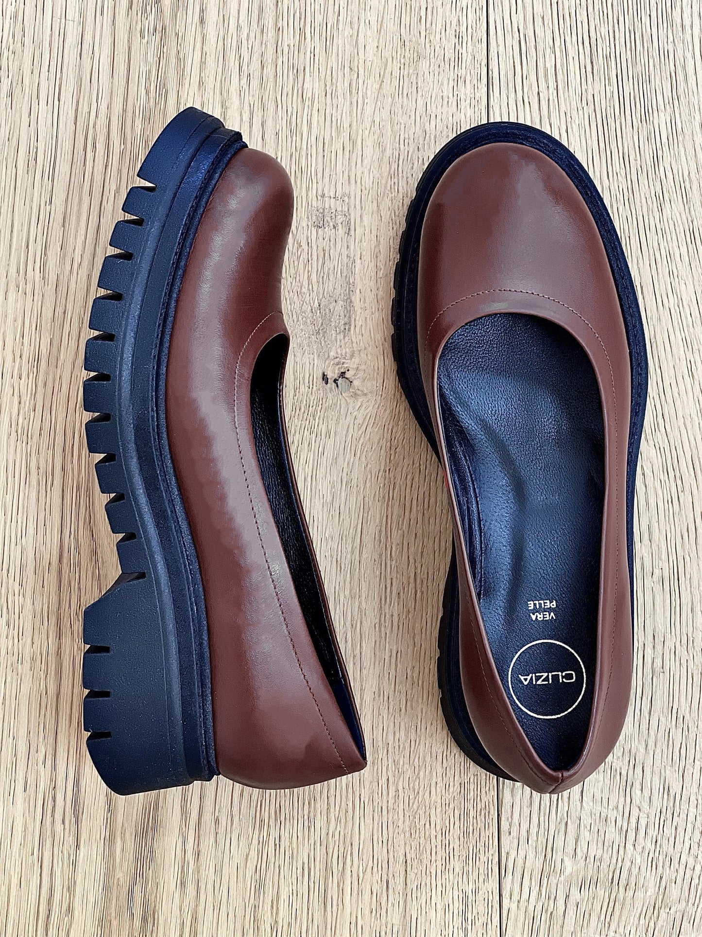 AMBER BROWN LEATHER