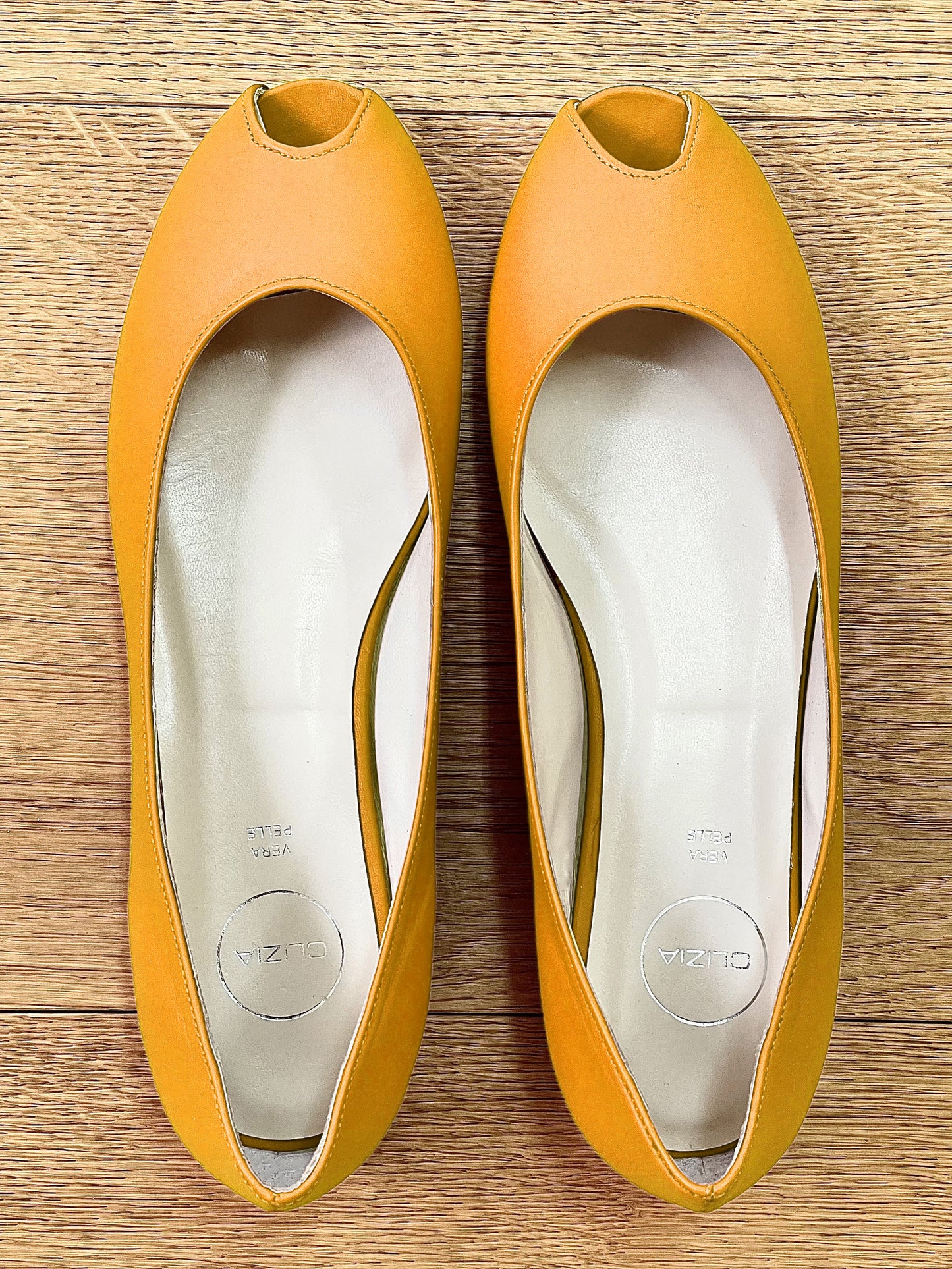 ATLAS LEATHER YELLOW