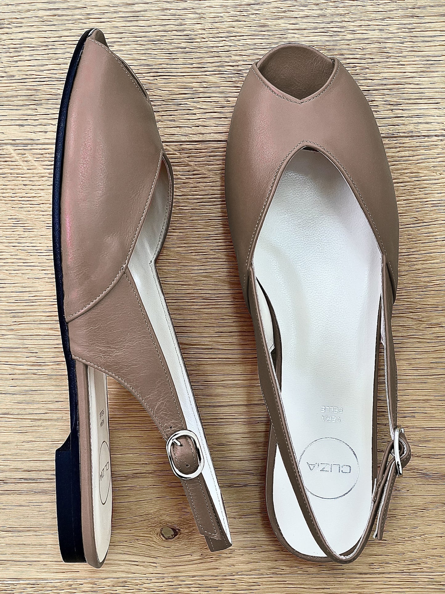 CECIL TAUPE LEATHER