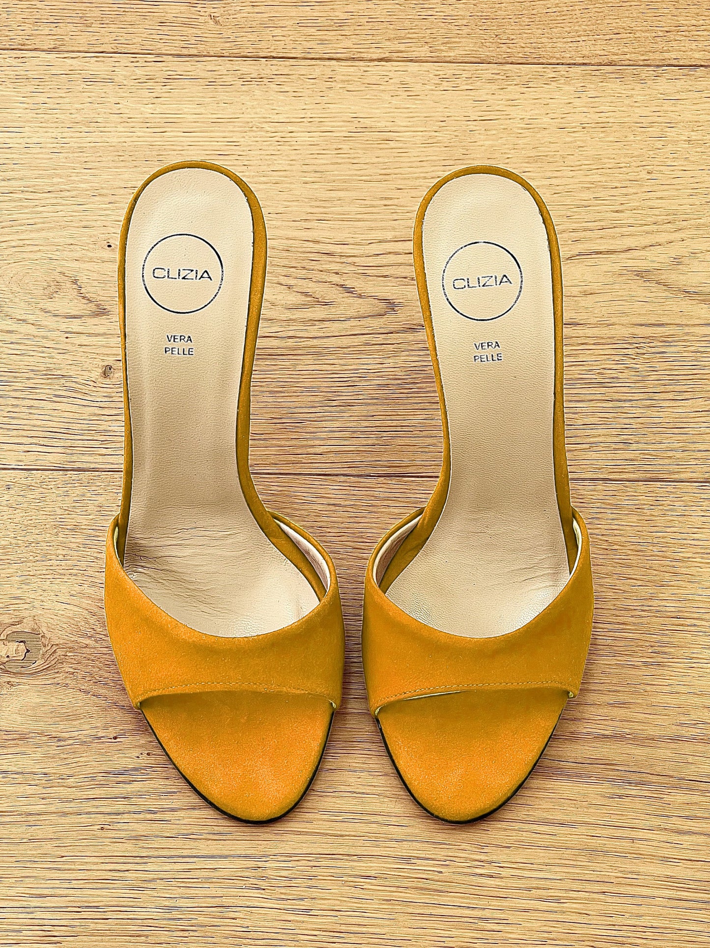 INEX YELLOW SUEDE