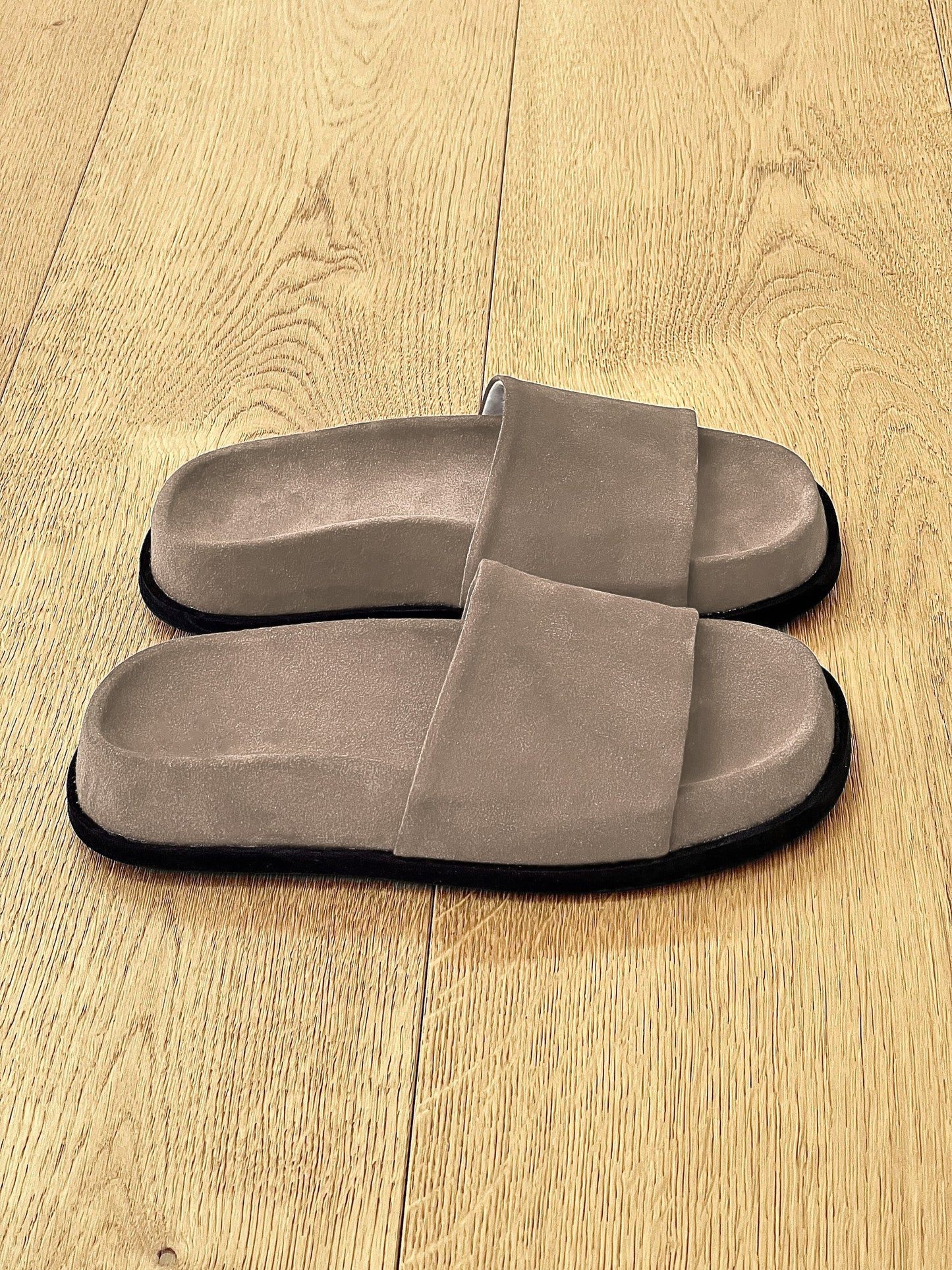 KATRIN DOVE GREY SUEDE