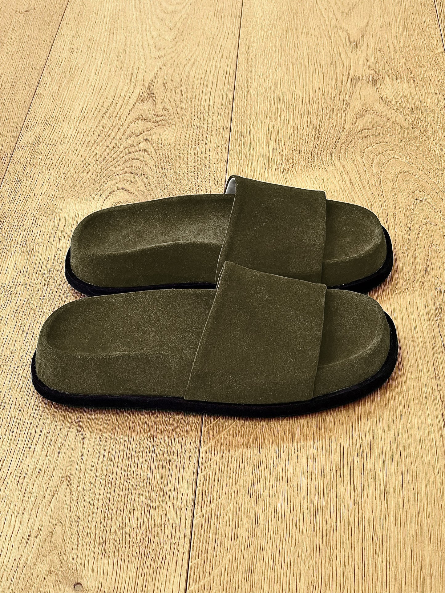 KATRIN KHAKI SUEDE