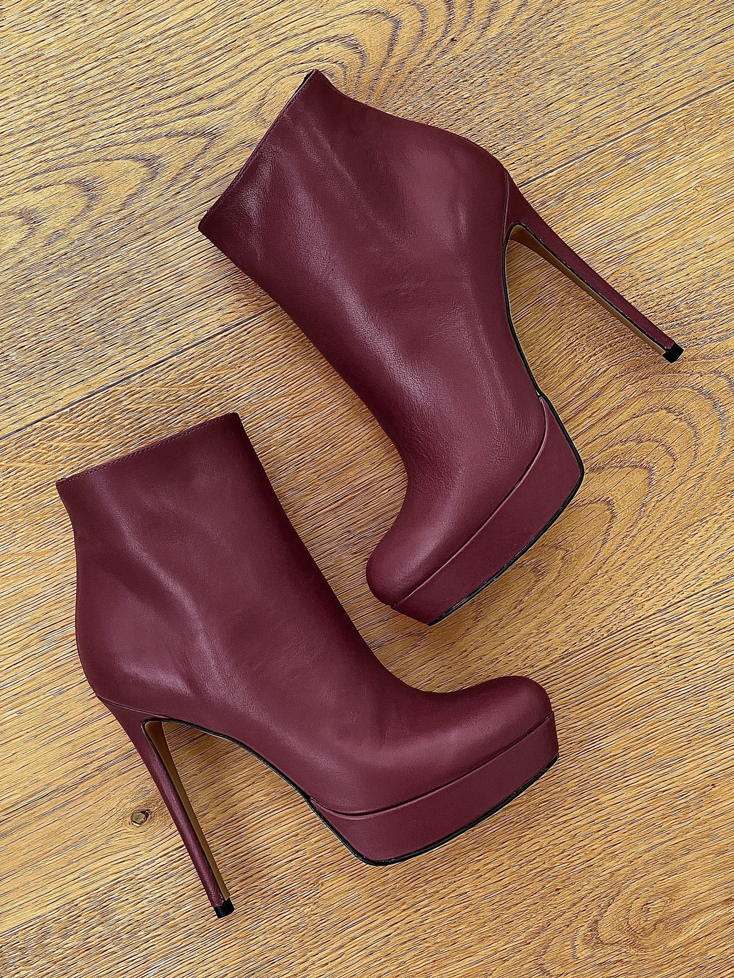 BURGUNDY LEATHER LOREN