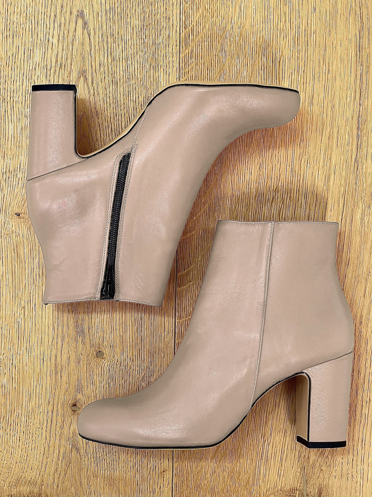 ROMA BEIGE LEATHER