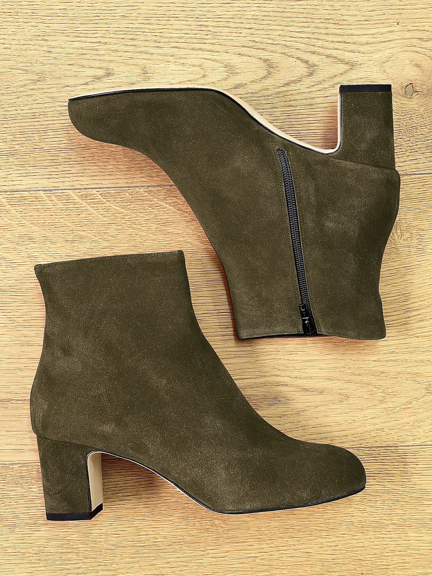 KHAKI SUEDE LUCAS