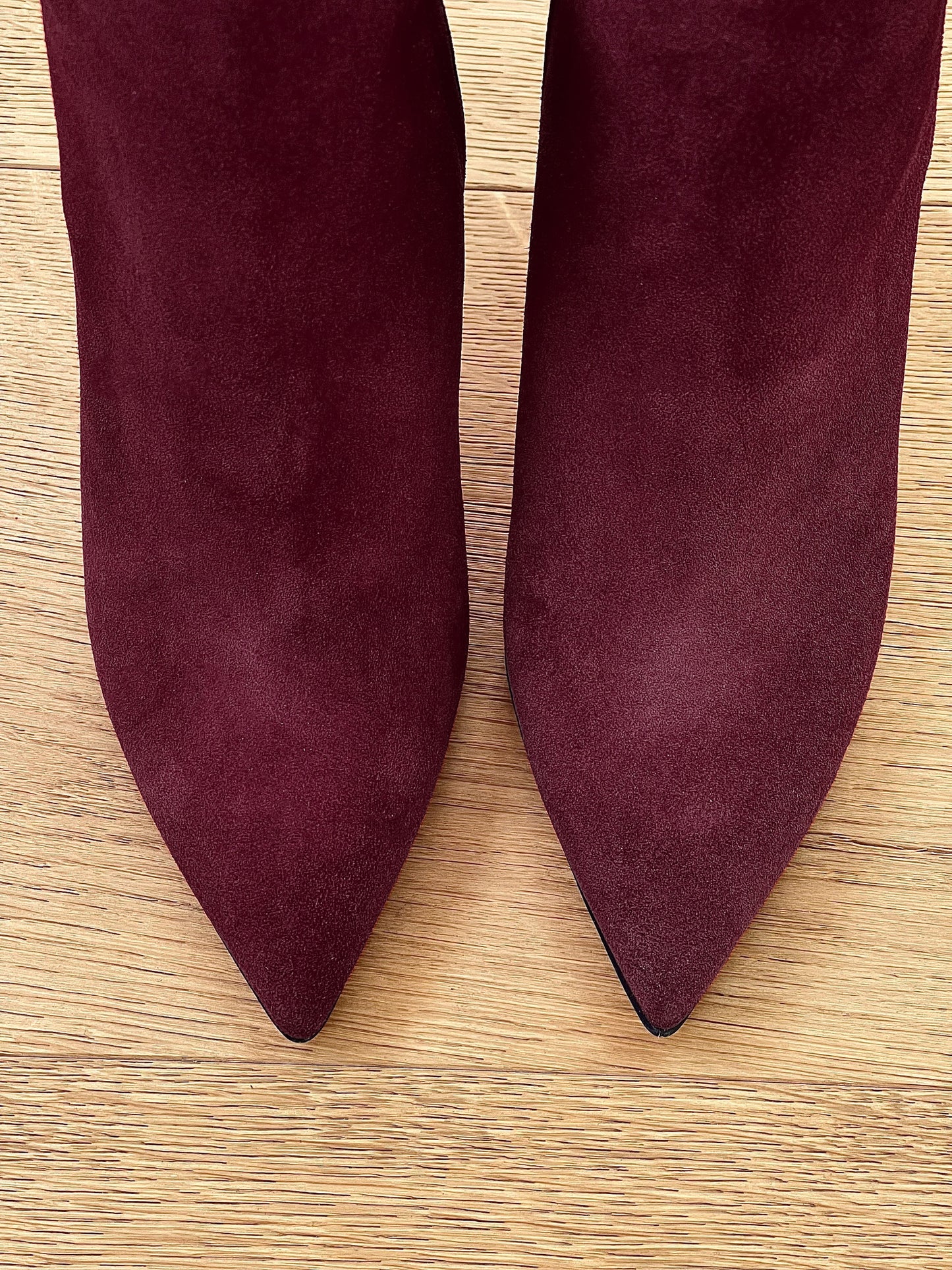 BURGUNDY SUEDE TITA
