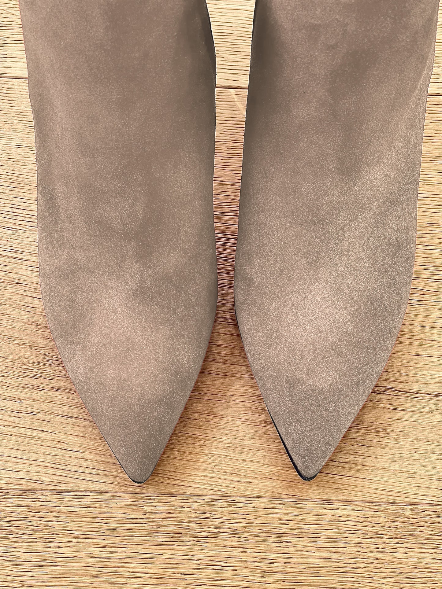 DOVE GREY SUEDE TITA