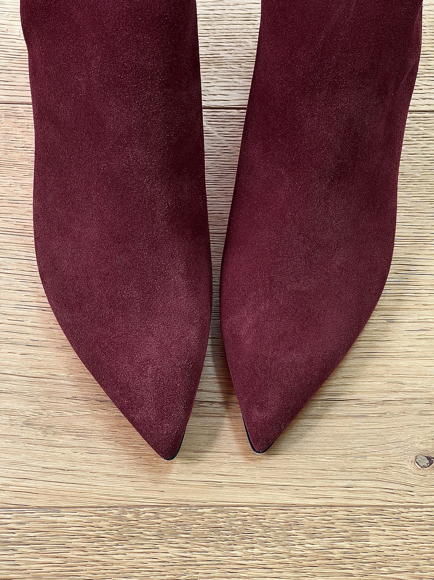 KRYSHA BURGUNDY SUEDE