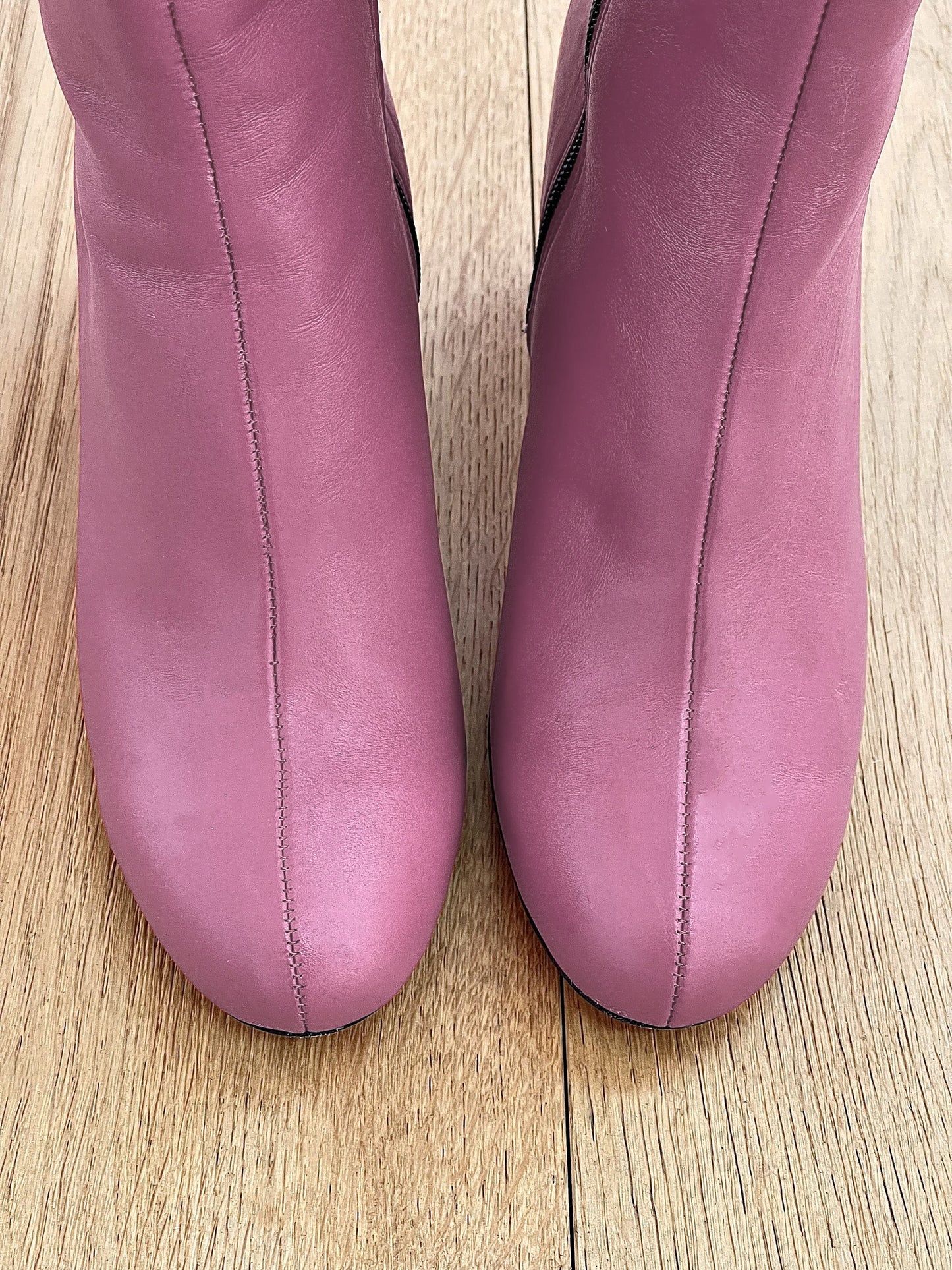 VIENNA LEATHER LILAC