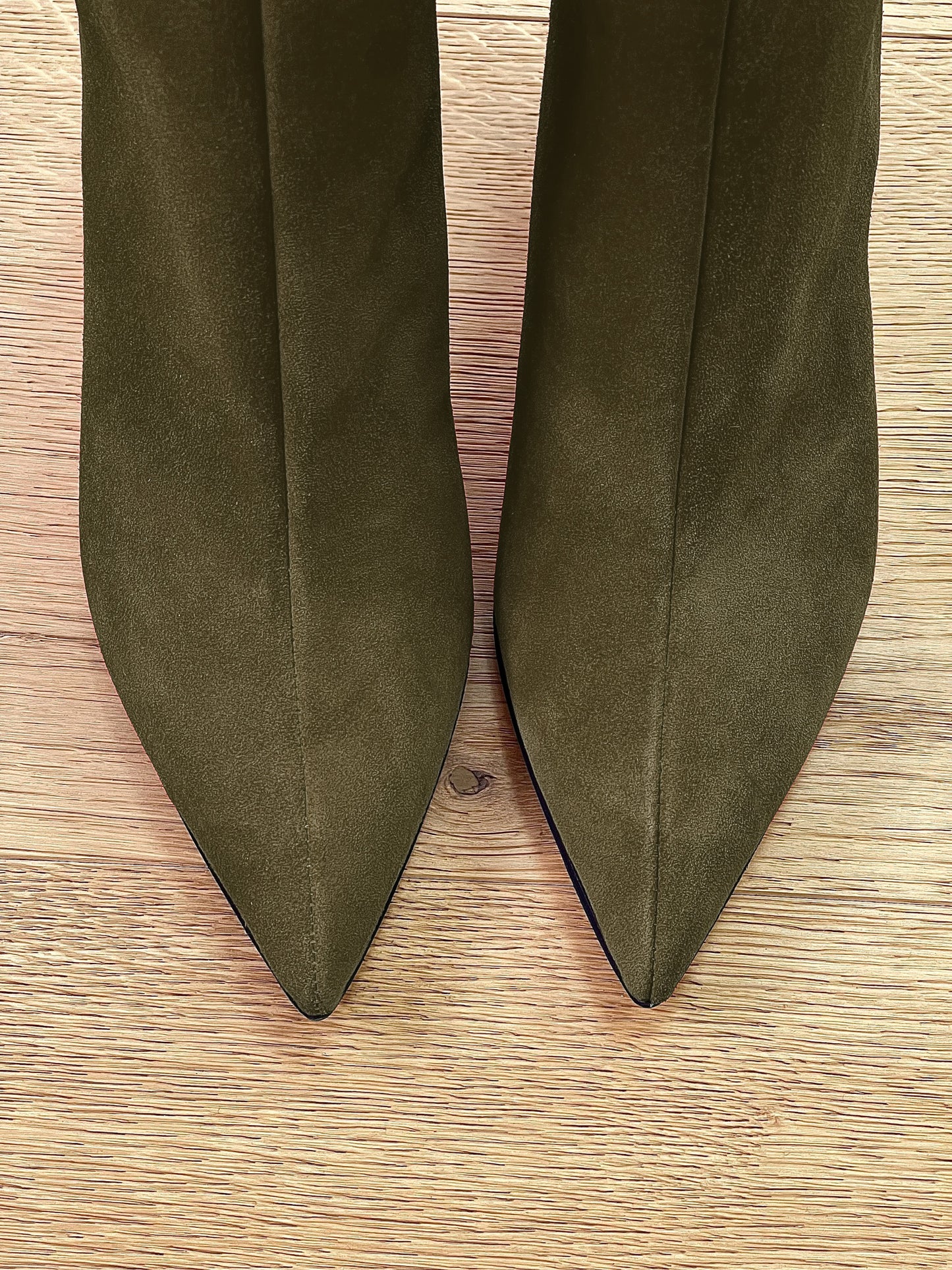 IRIS KHAKI SUEDE