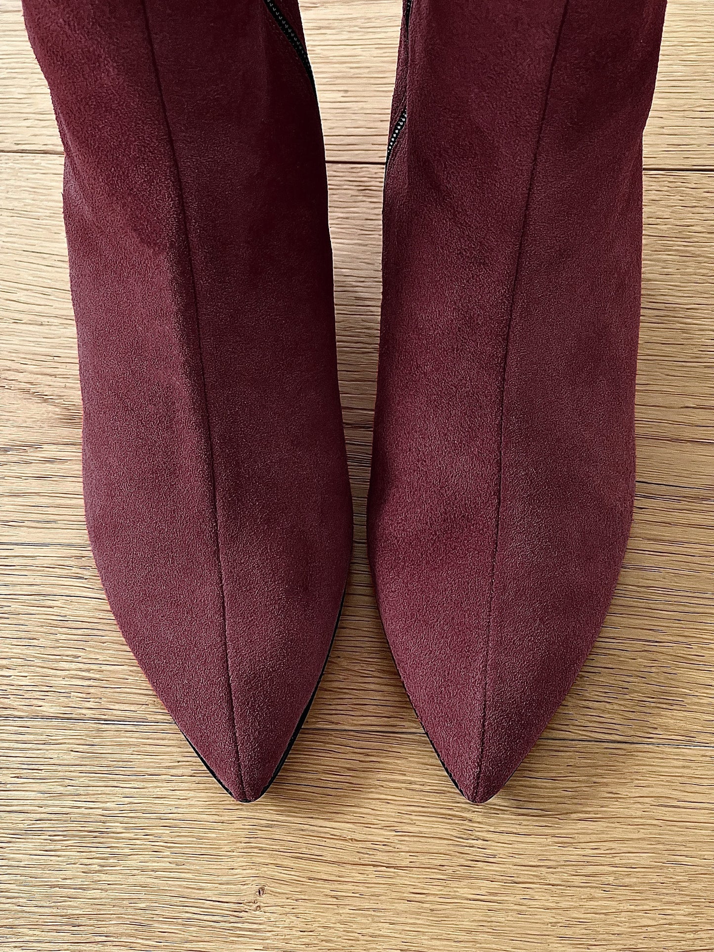 MARK BURGUNDY SUEDE