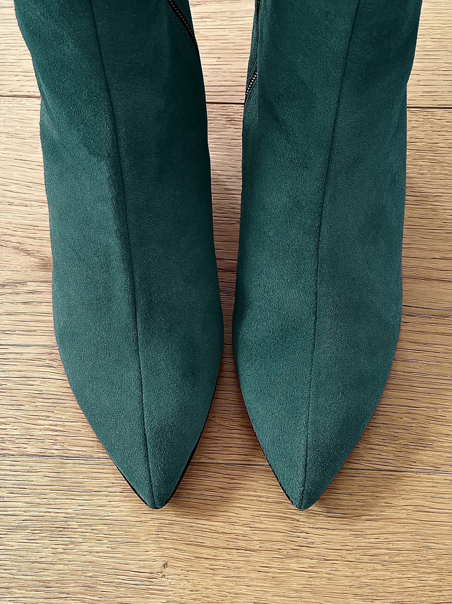 MARK BOTTLE SUEDE