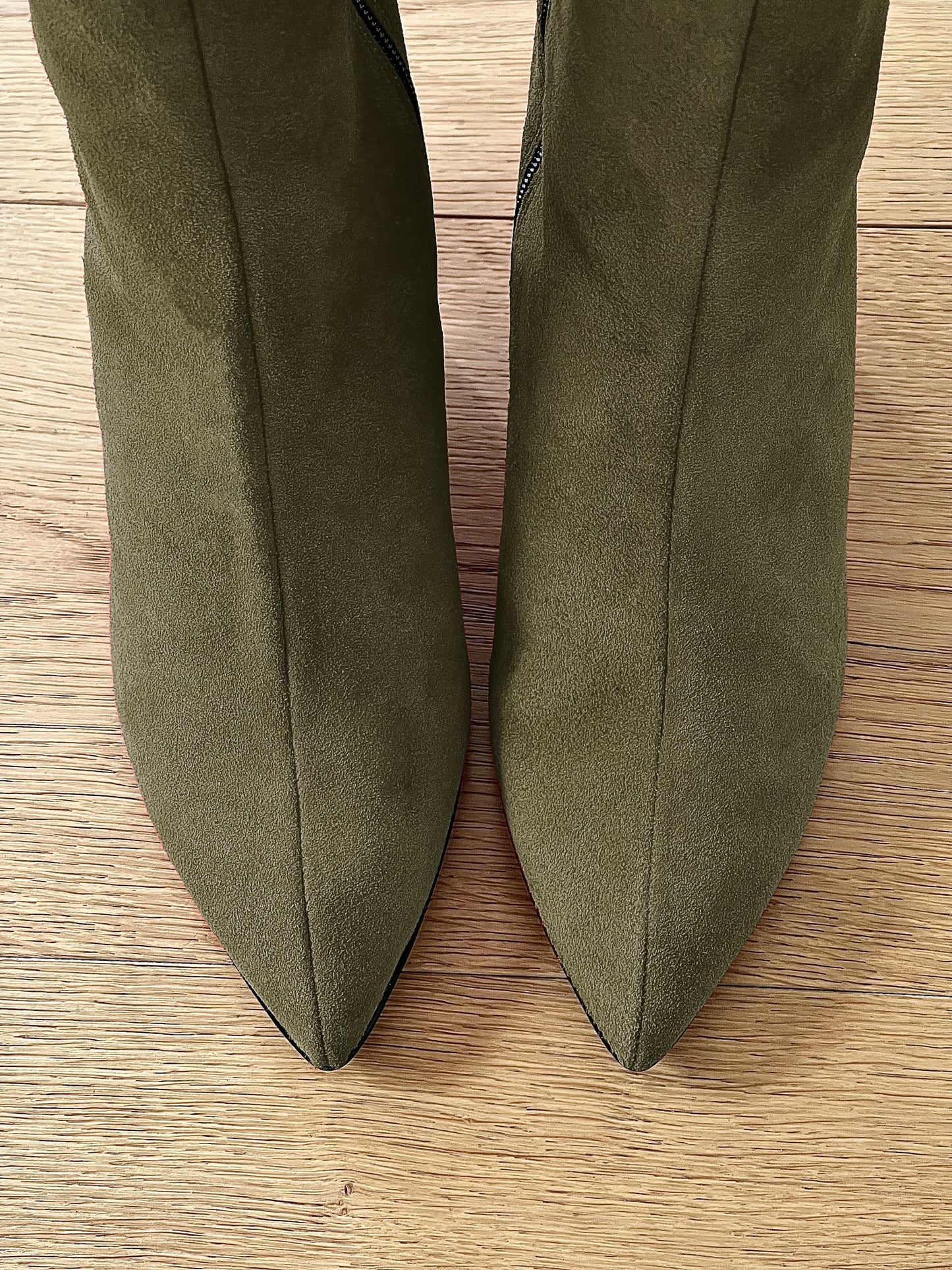 MARK KHAKI SUEDE