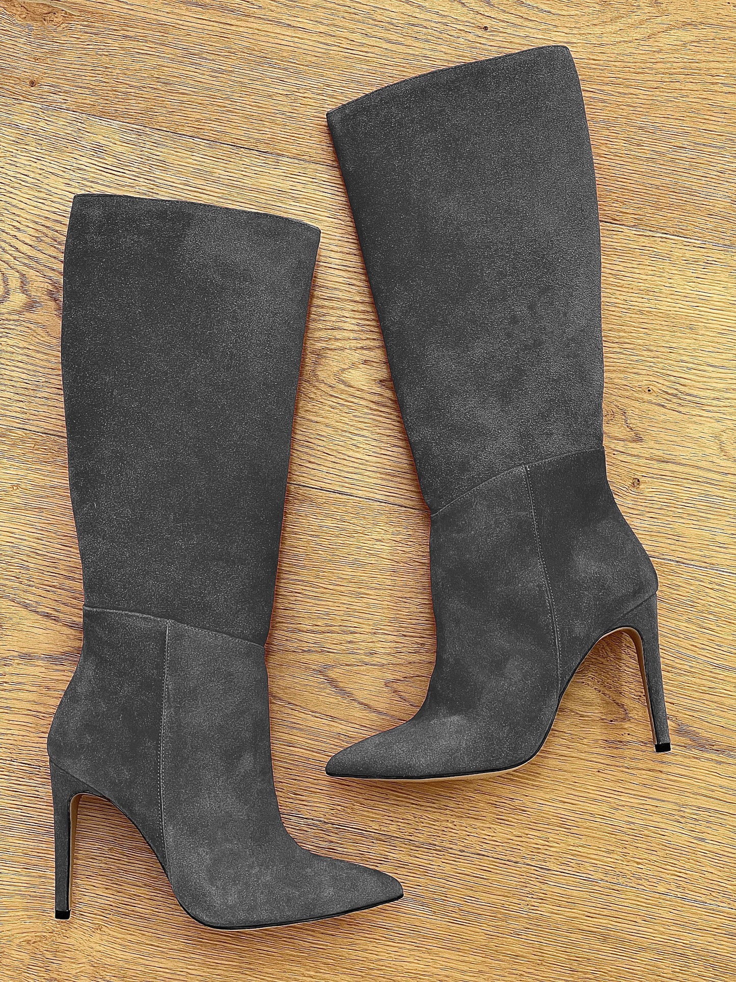 MAYA GREY SUEDE
