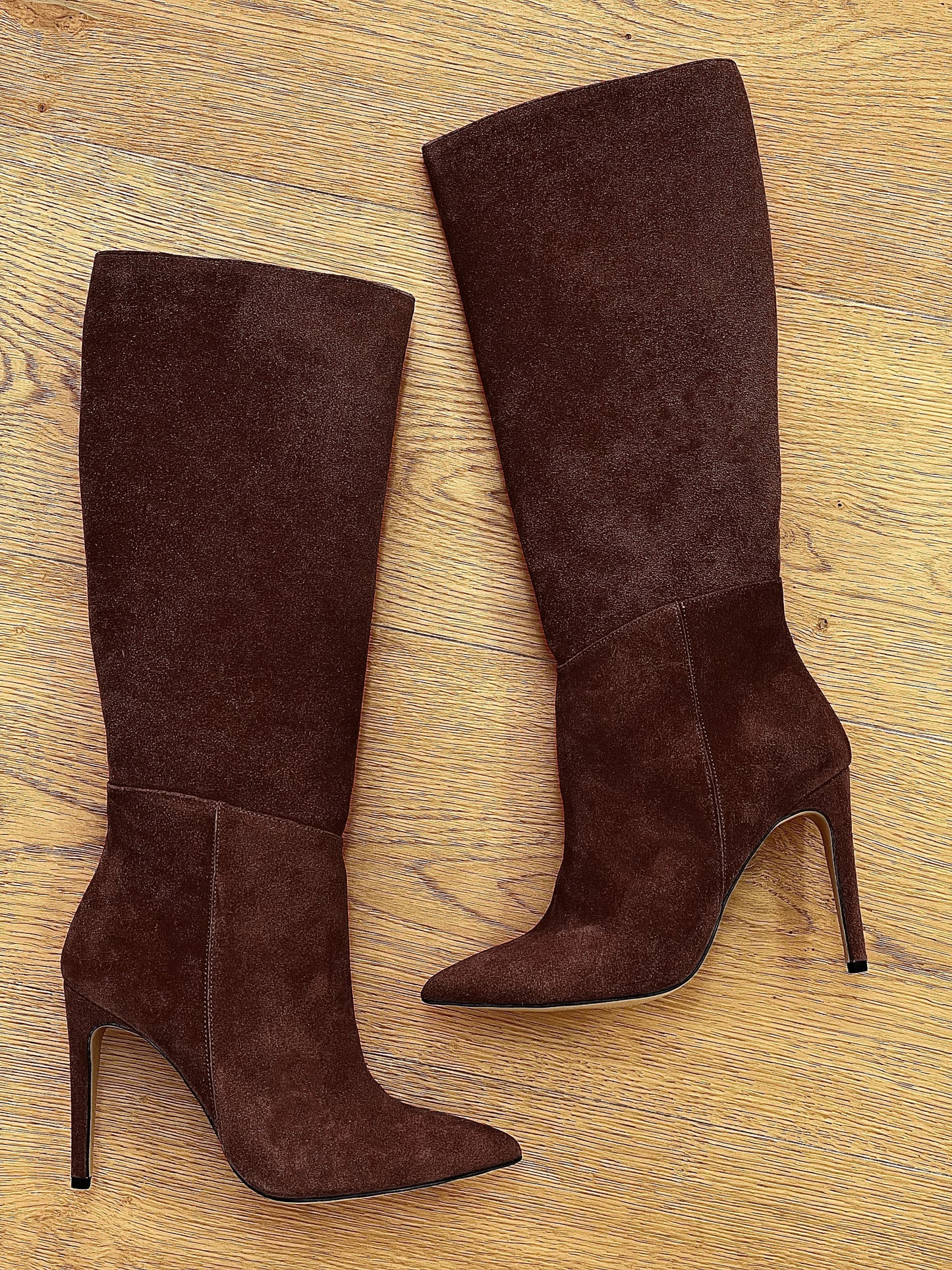 MAYA BROWN SUEDE