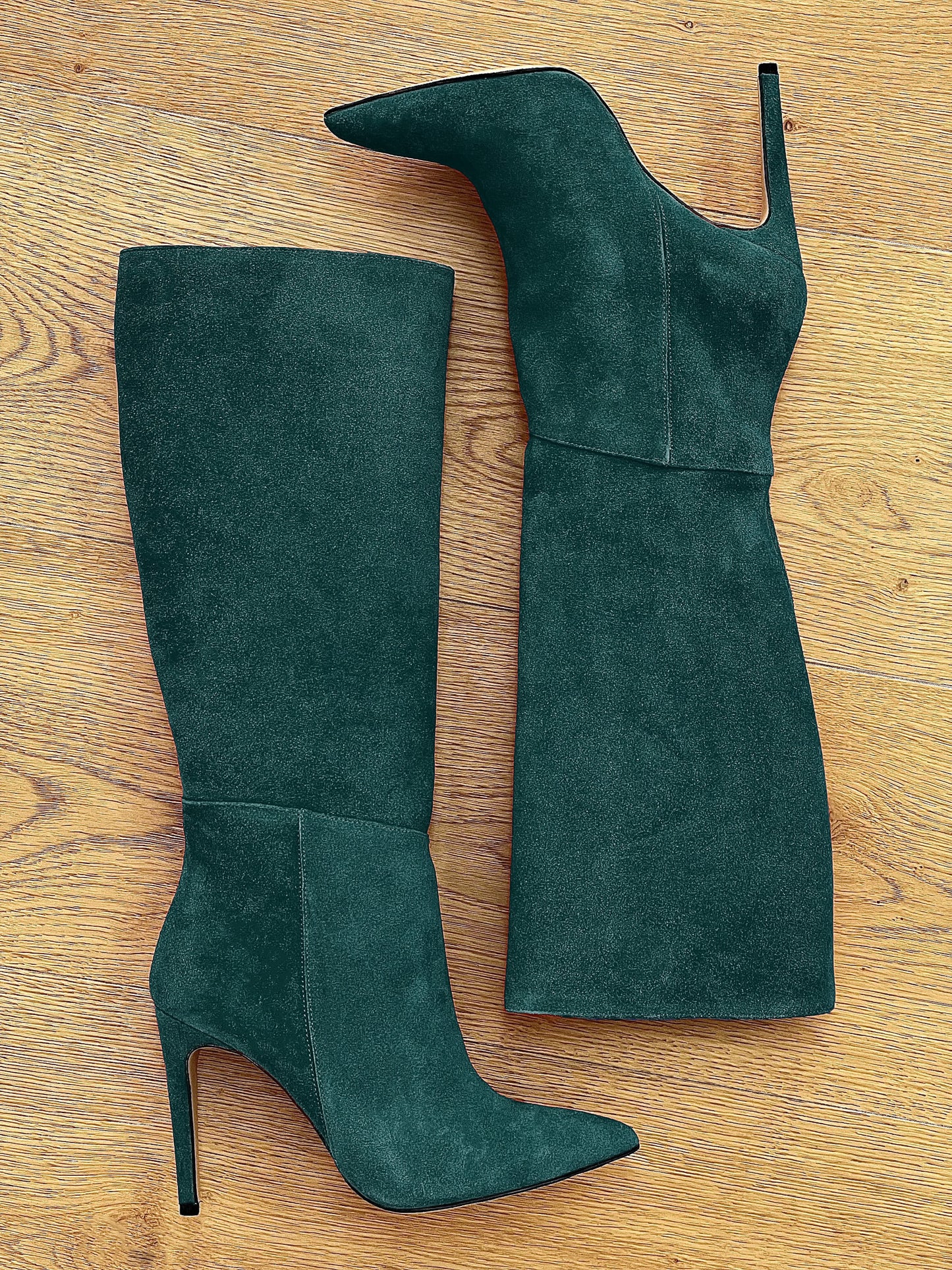 MAYA SUEDE BOTTLE