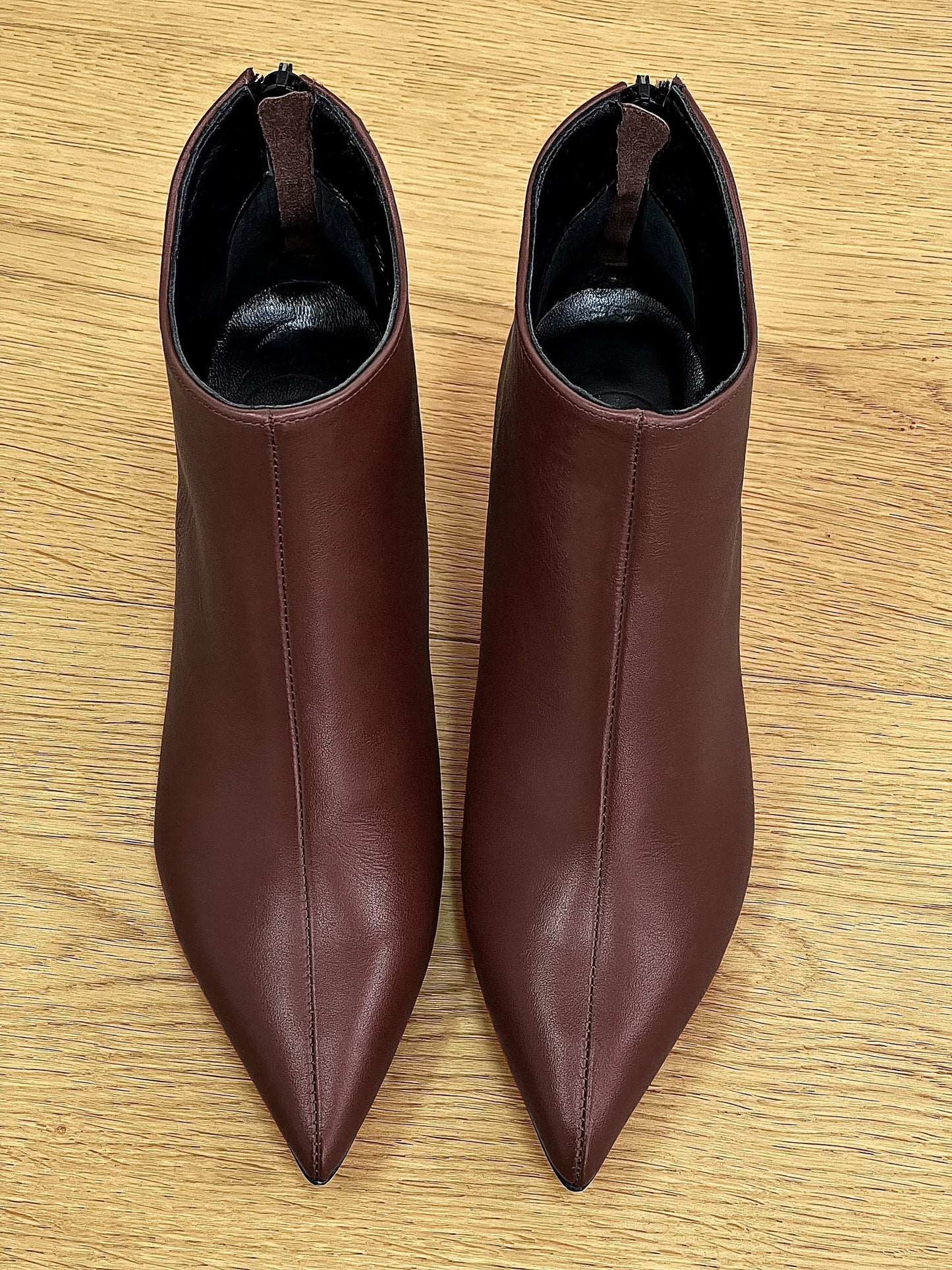 GHITA BROWN LEATHER