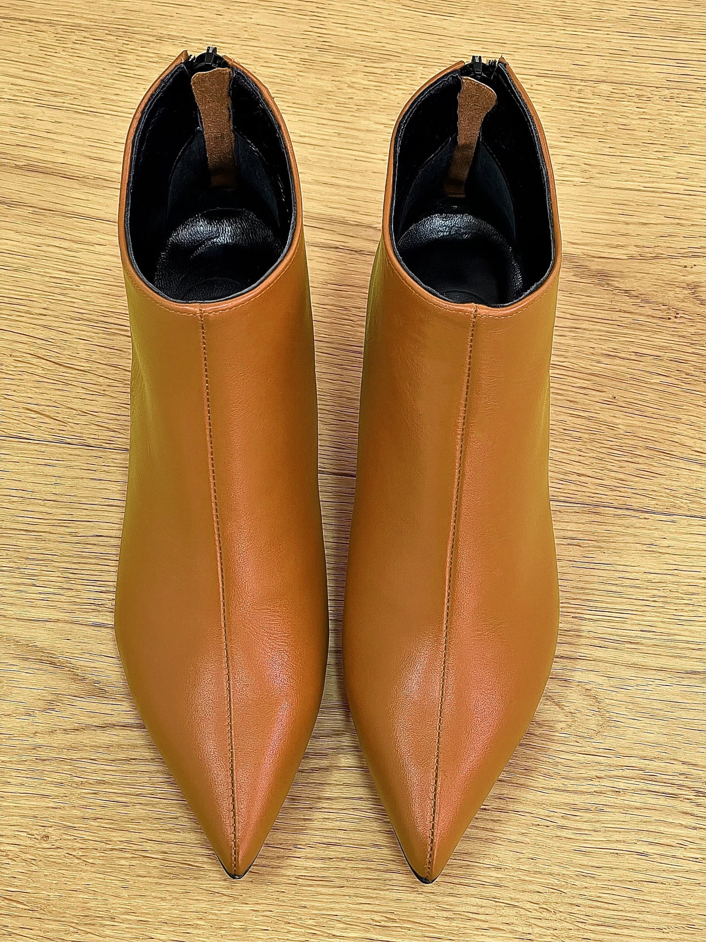 GHITA LEATHER LEATHER