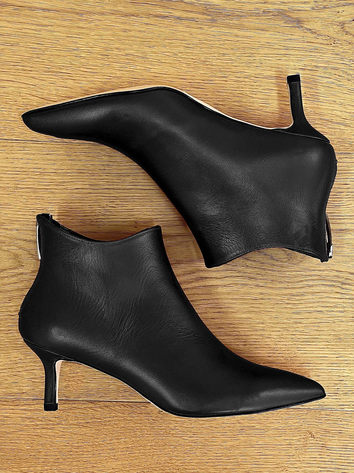 GHITA LEATHER BLACK
