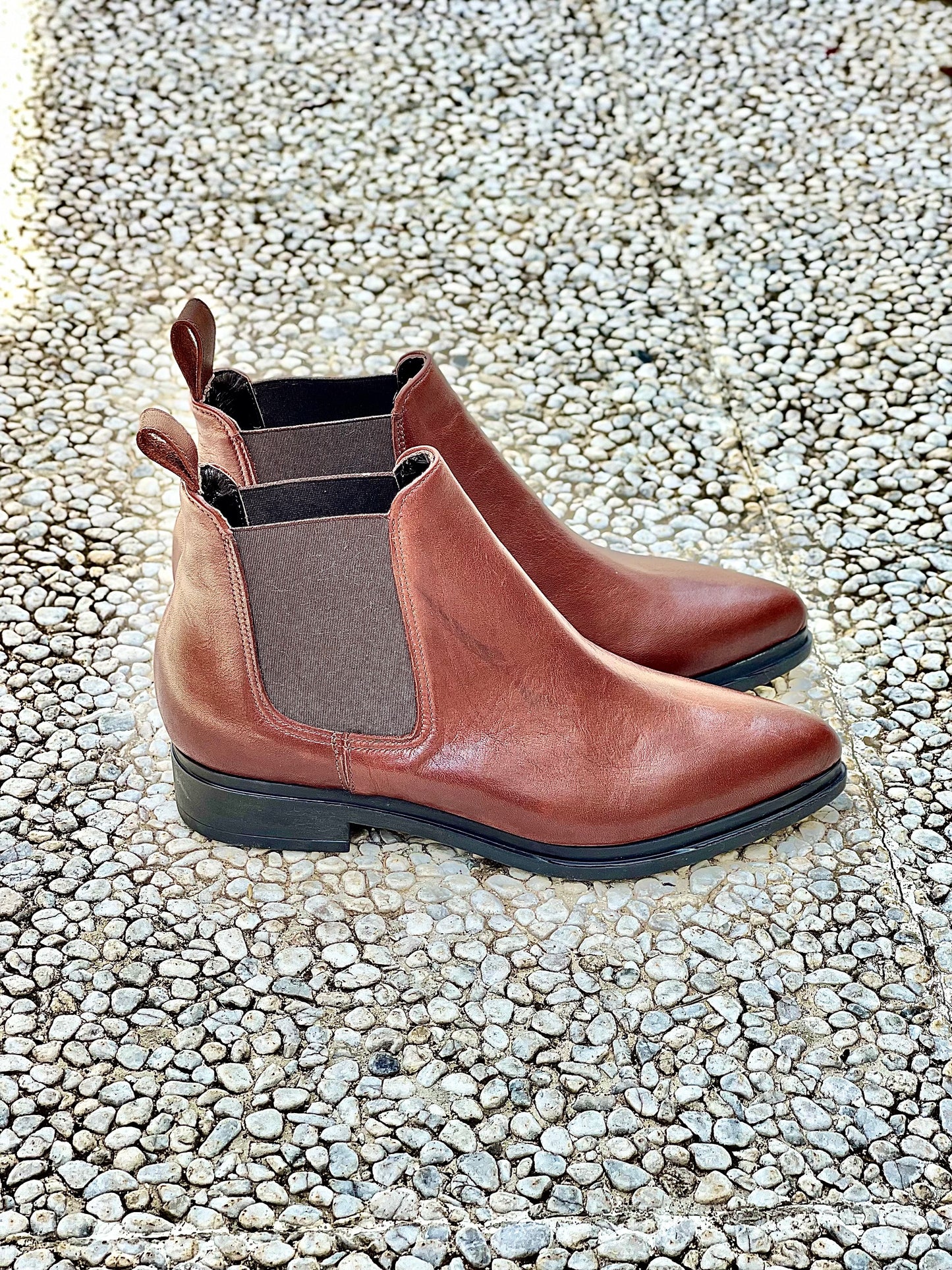 GRESIA LEATHER BROWN