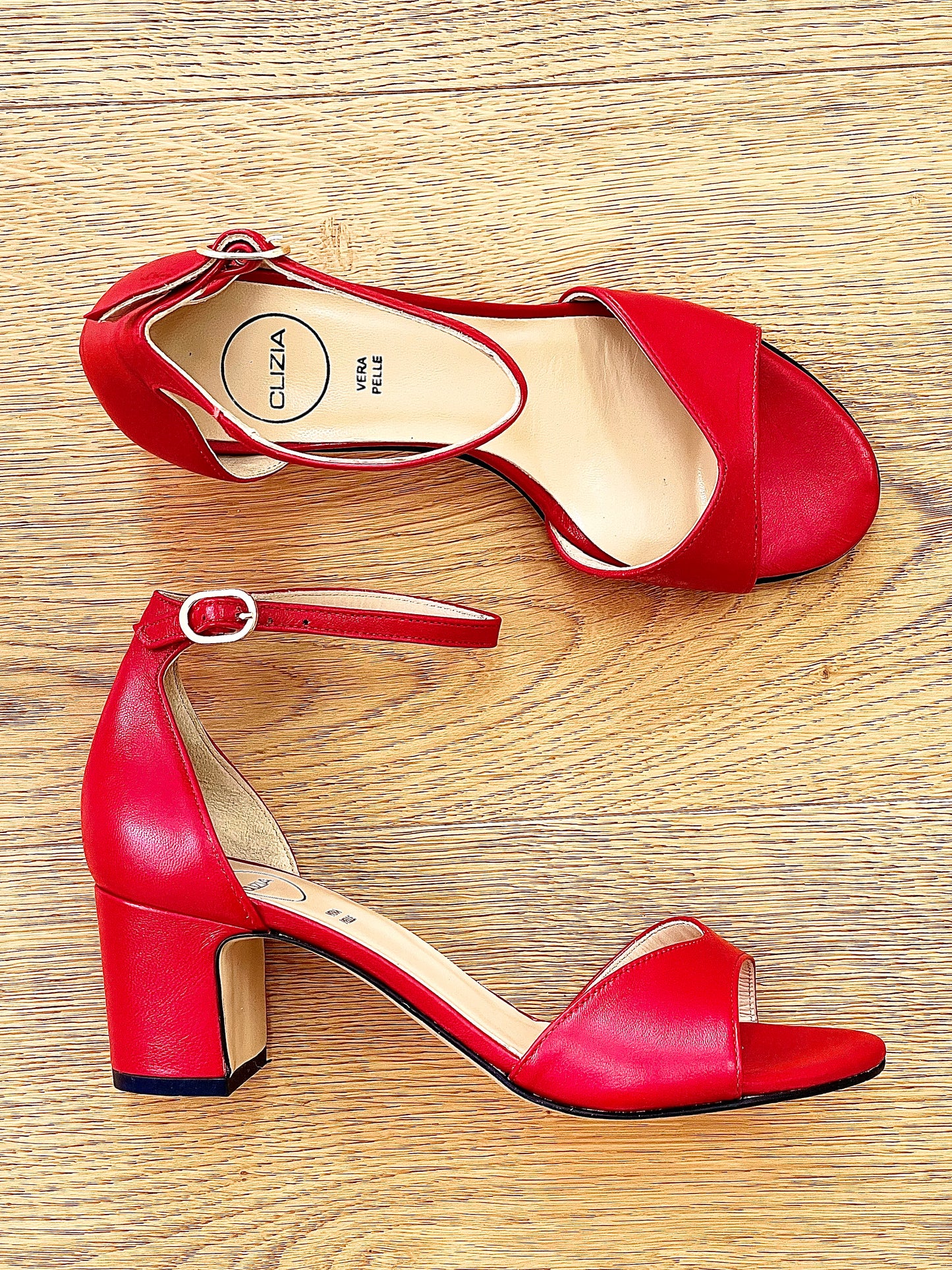 SCARLETT LEATHER RED