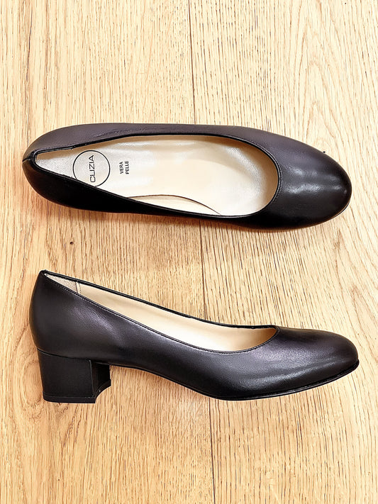 TAYLOR LEATHER BLACK