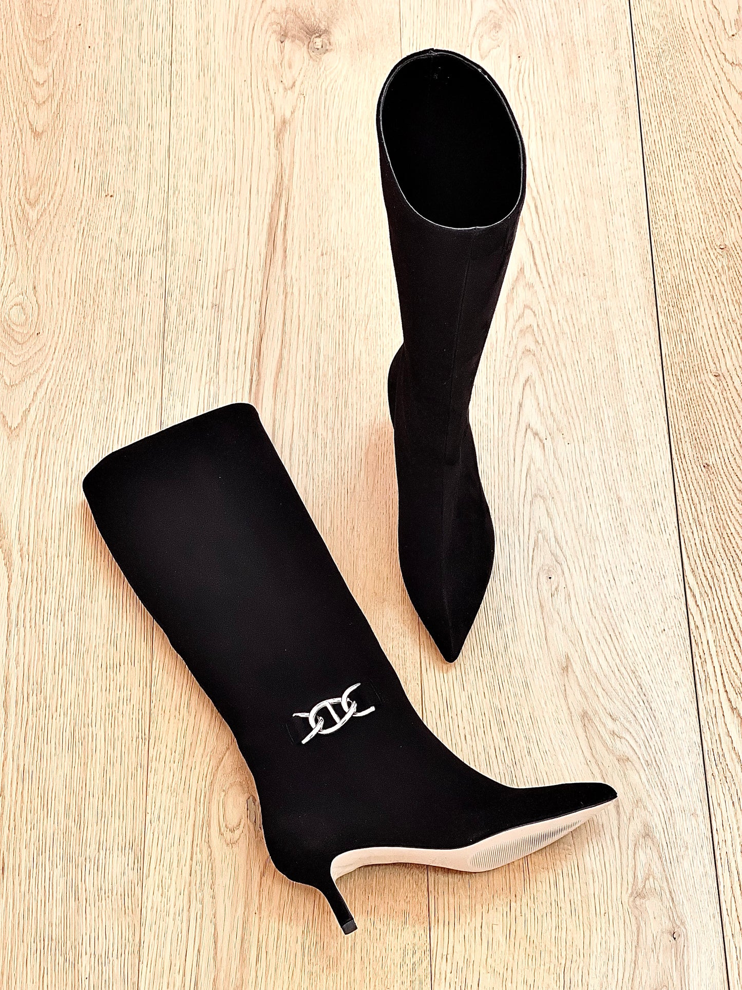 FLORIAN BLACK SUEDE