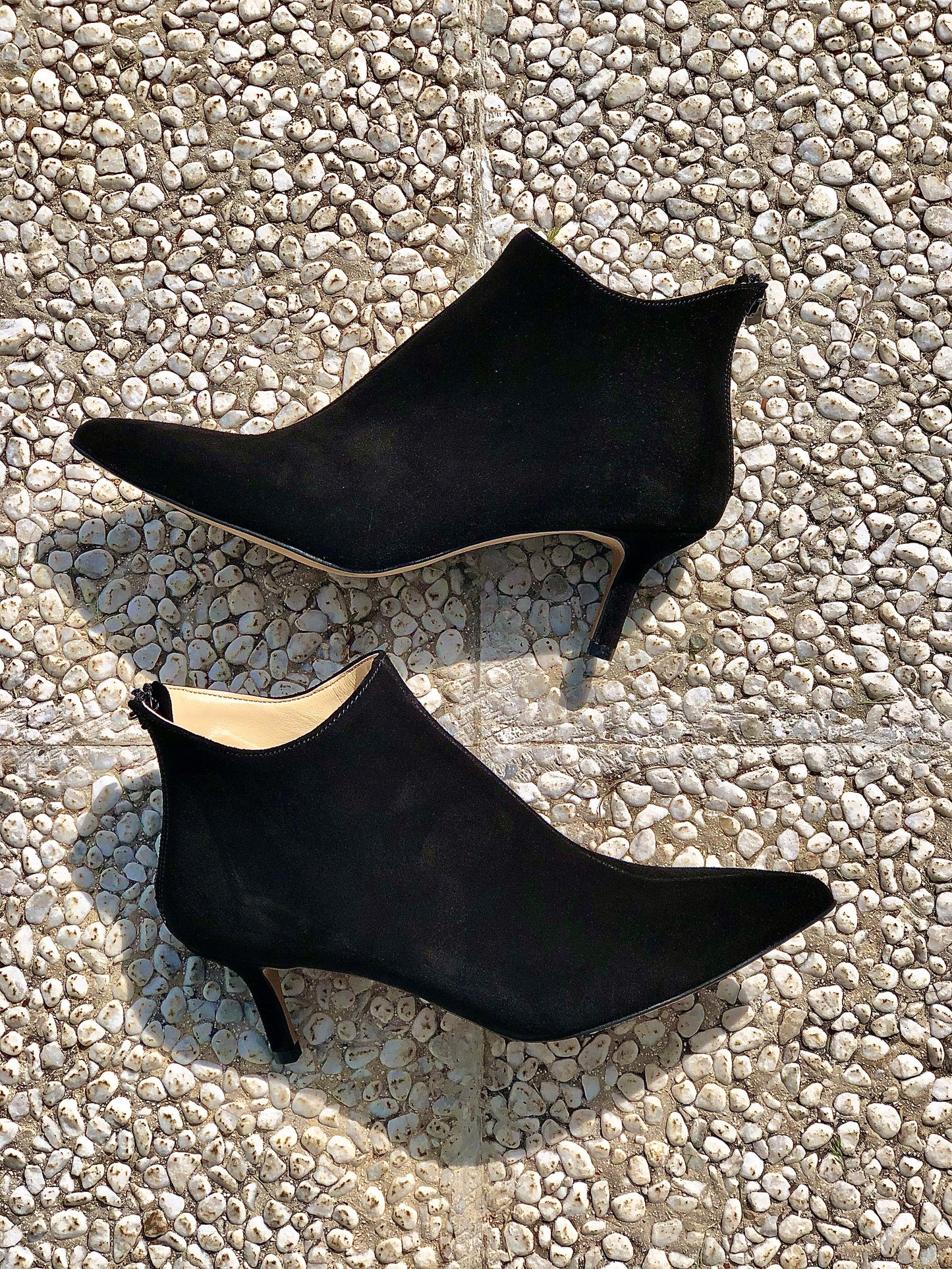 GHITA BLACK SUEDE