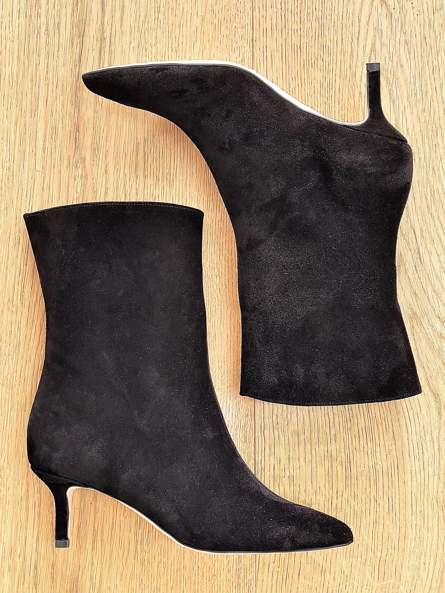 MERLIN BLACK SUEDE